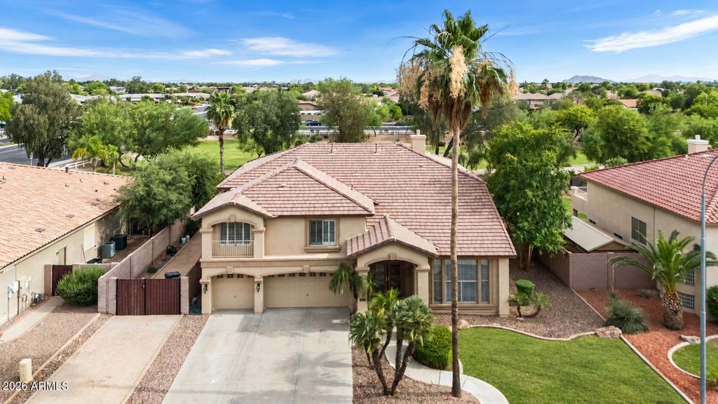 935 E SAN CARLOS Way, Chandler, AZ 85249 — photo 2