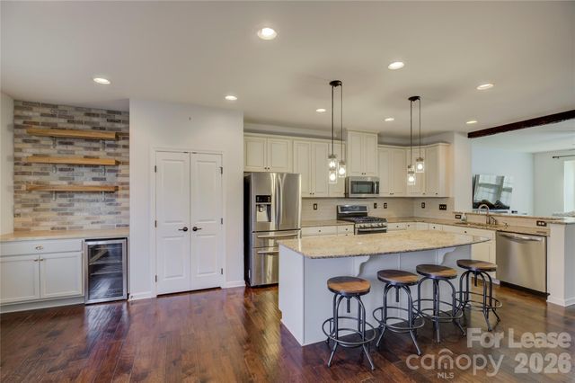 1731 Evergreen Drive, Charlotte, NC 28208