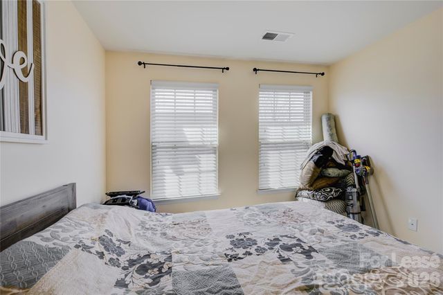 1731 Evergreen Drive, Charlotte, NC 28208