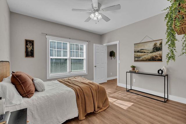 404 N Rutan St, Wichita, KS 67208