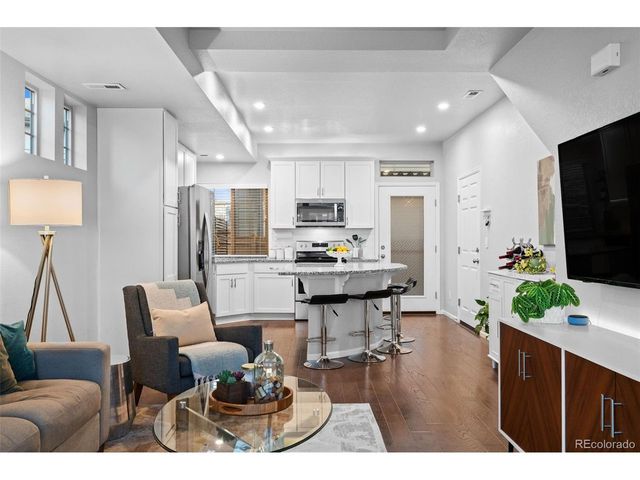 18050 E 106th Ave, Commerce City, CO 80022