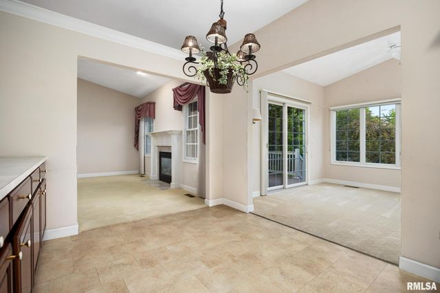 11022 N RHONDA Way, Dunlap, IL 61525