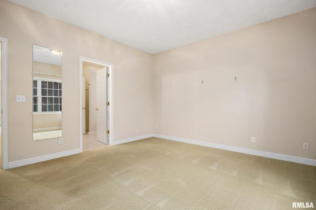 11022 N RHONDA Way, Dunlap, IL 61525