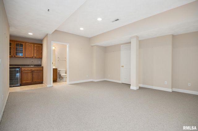 11022 N RHONDA Way, Dunlap, IL 61525