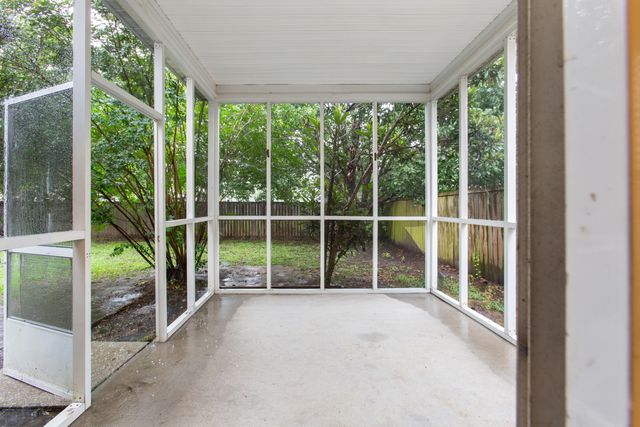 7211 Wistling Godwit Way, Hanahan, SC 29410