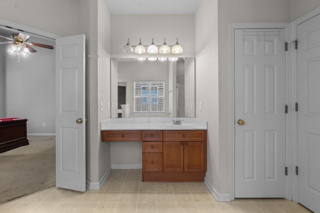 7211 Wistling Godwit Way, Hanahan, SC 29410