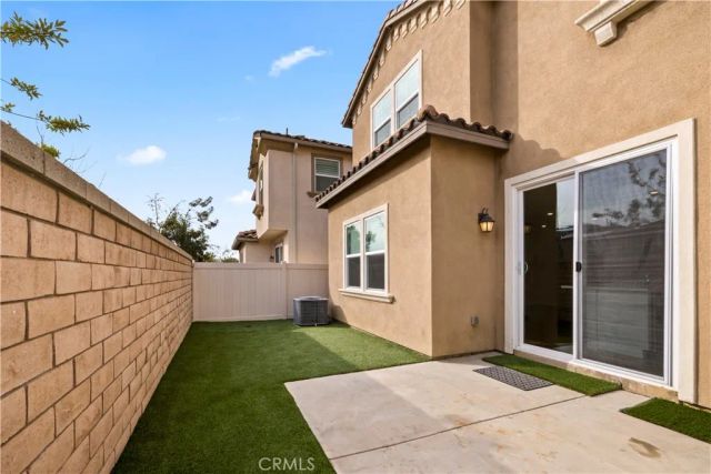 880 Julie Place, Upland, CA 91786