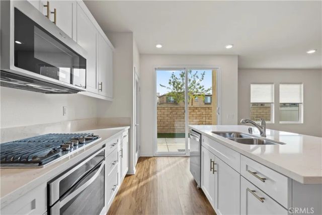 880 Julie Place, Upland, CA 91786