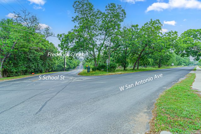 0 School St & San Antonio, Boerne, TX 78006