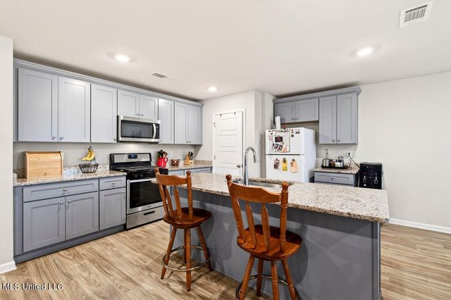 1086 Enclave Circle, Long Beach, MS 39560