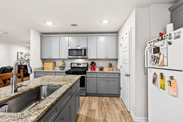 1086 Enclave Circle, Long Beach, MS 39560