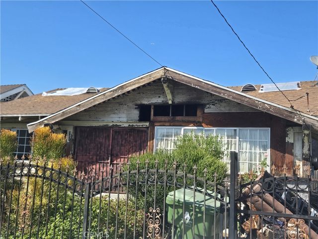 721 W 50th, Los Angeles, CA 90037