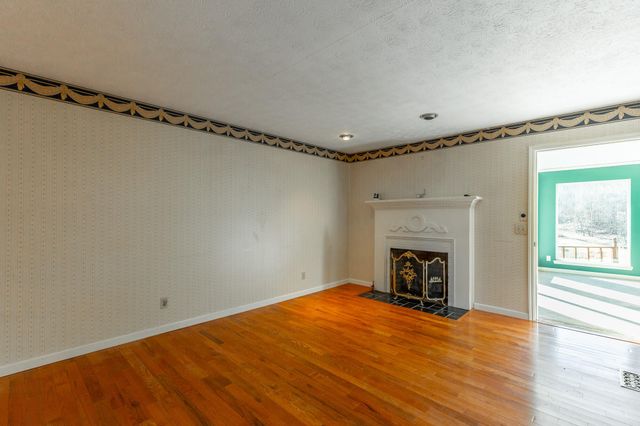 521 Countryside Drive, Evensville, TN 37332