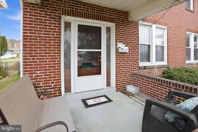 410 E MAIN ST, Fleetwood, PA 19522