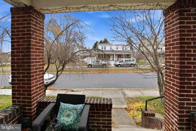 410 E MAIN ST, Fleetwood, PA 19522