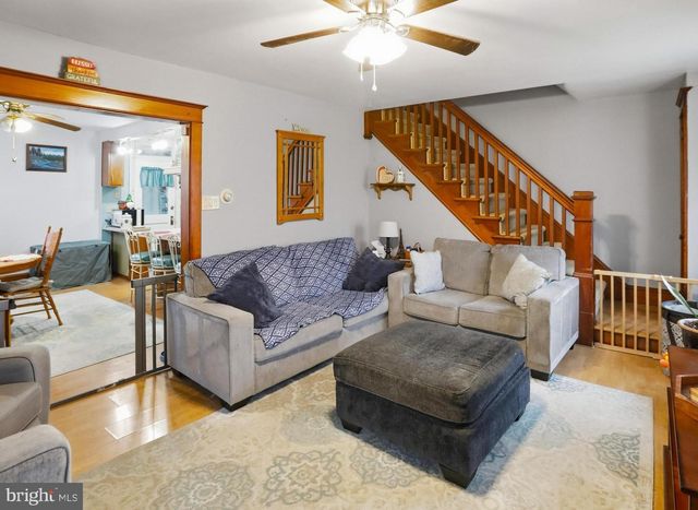 410 E MAIN ST, Fleetwood, PA 19522