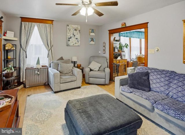 410 E MAIN ST, Fleetwood, PA 19522