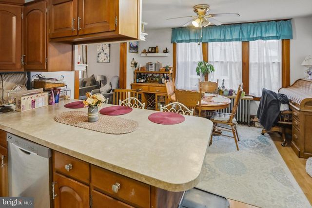 410 E MAIN ST, Fleetwood, PA 19522