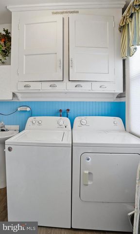 410 E MAIN ST, Fleetwood, PA 19522