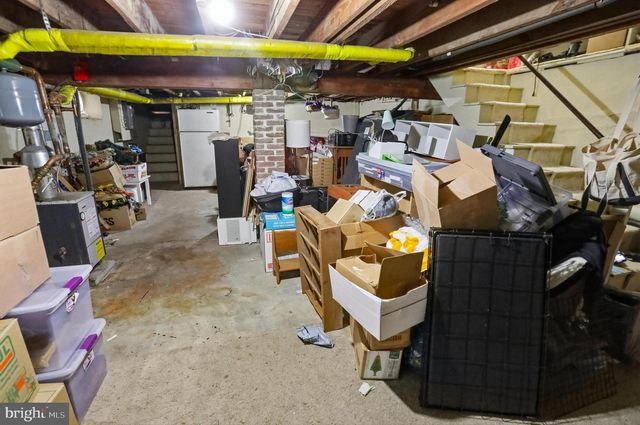 410 E MAIN ST, Fleetwood, PA 19522