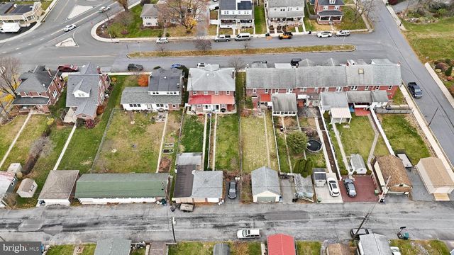 410 E MAIN ST, Fleetwood, PA 19522