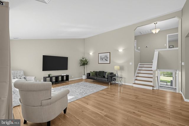 208 OAKLAND PL, North Wales, PA 19454