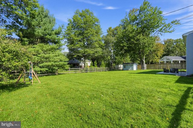 208 OAKLAND PL, North Wales, PA 19454