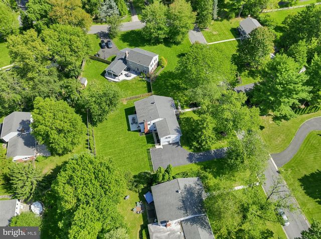 208 OAKLAND PL, North Wales, PA 19454