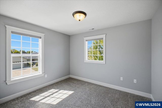 3104 36th Av SE, Albany, OR 97322