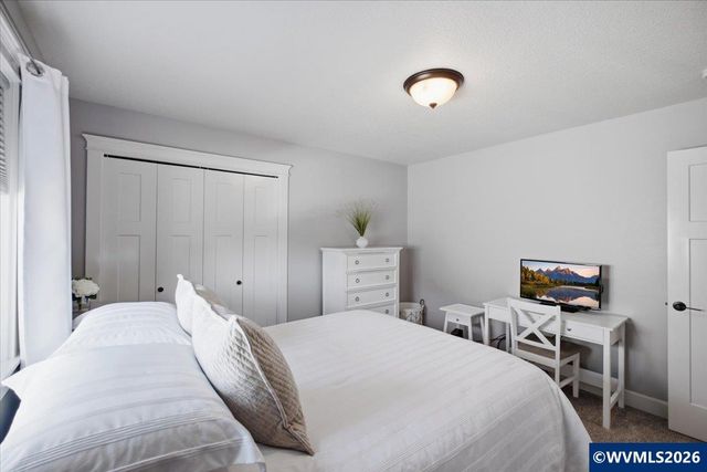 3104 36th Av SE, Albany, OR 97322
