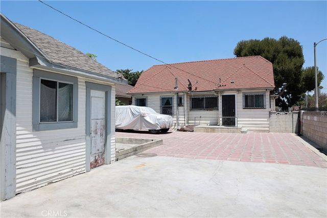 4131 S Hobart, Los Angeles, CA 90062