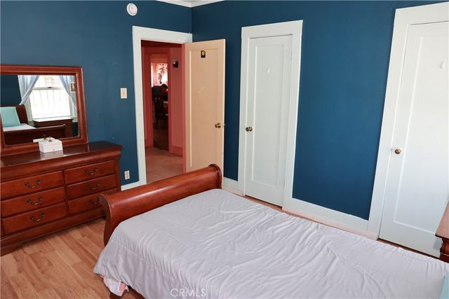 4131 S Hobart, Los Angeles, CA 90062