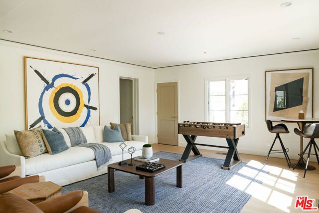 605 N Elm Drive, Beverly Hills, CA 90210