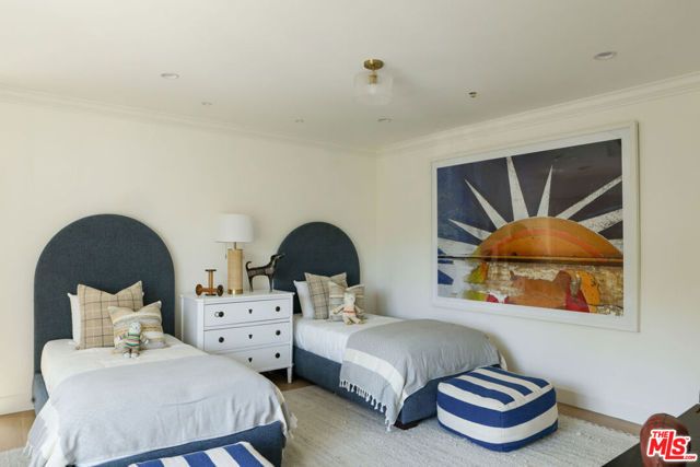 605 N Elm Drive, Beverly Hills, CA 90210