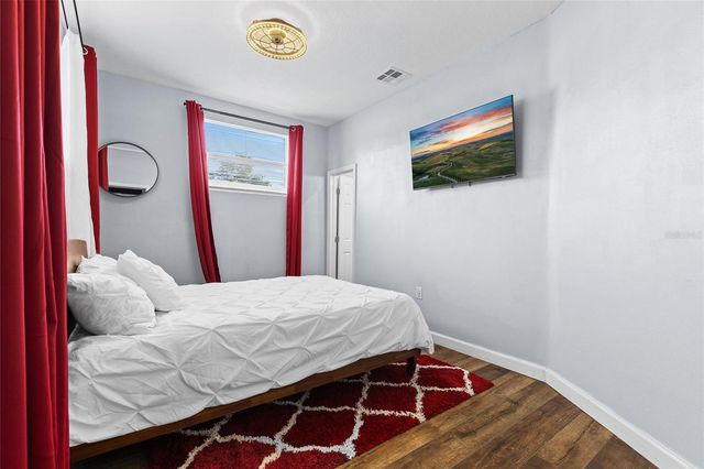 234 W MAGNOLIA STREET, Apopka, FL 32703