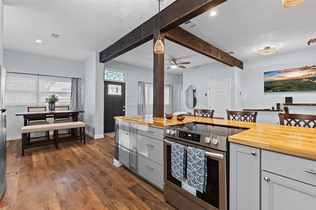 234 W MAGNOLIA STREET, Apopka, FL 32703