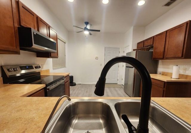 14612 RANNOCH MOOR PLACE, Wimauma, FL 33598