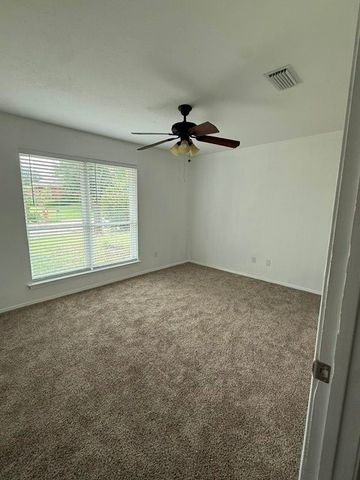 9189 Meadowcrest Street, Frisco, TX 75033