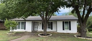 9189 Meadowcrest Street, Frisco, TX 75033