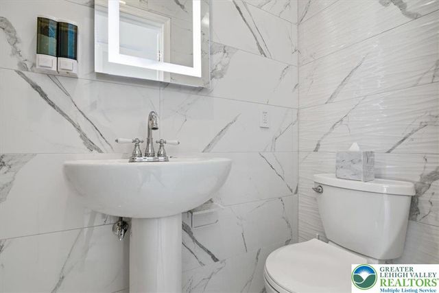 136 Kimberly Drive, Blakeslee, PA 18610