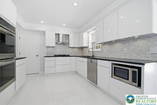 136 Kimberly Drive, Blakeslee, PA 18610