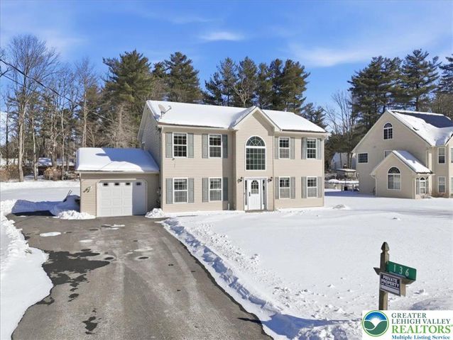 136 Kimberly Drive, Blakeslee, PA 18610