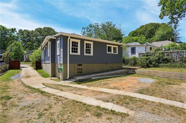 1759 Thompson Avenue, East Point, GA 30344