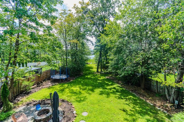 116 Lakewood Drive, Congers, NY 10920