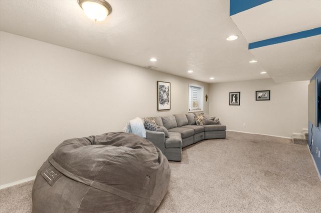 123 Dooley Court SW, Altoona, IA 50009
