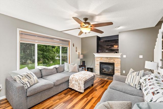 123 Dooley Court SW, Altoona, IA 50009
