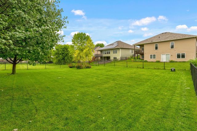 123 Dooley Court SW, Altoona, IA 50009