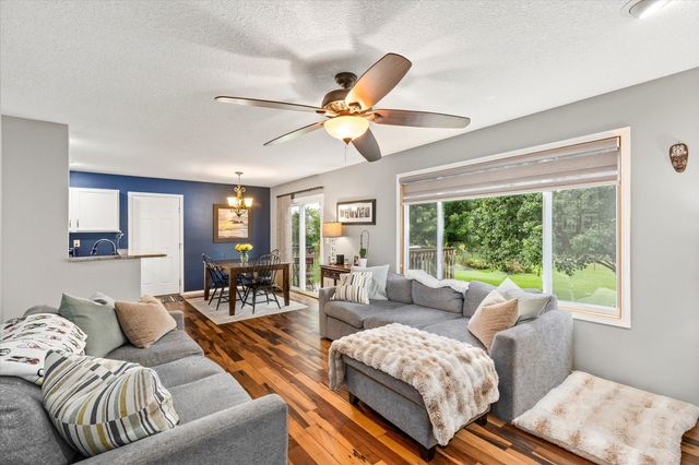 123 Dooley Court SW, Altoona, IA 50009