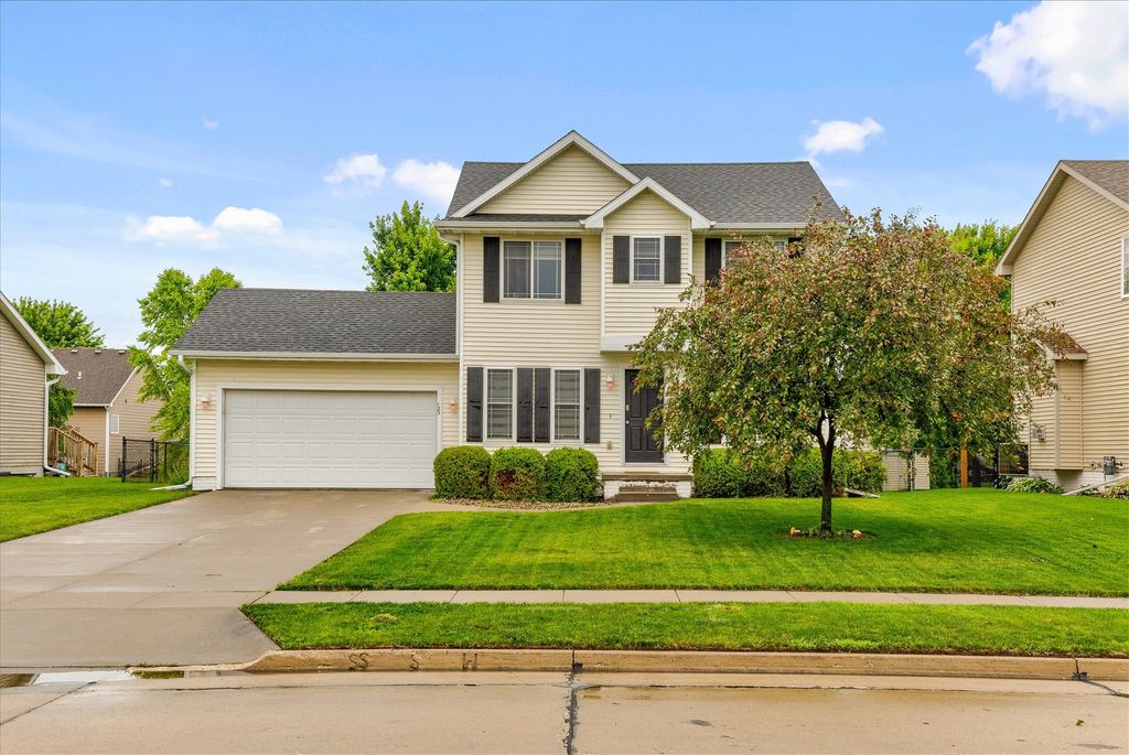 123 Dooley Court SW, Altoona, IA 50009