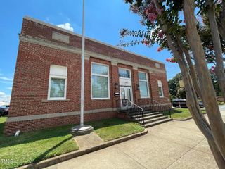 128 W Harden Street, Graham, NC 27253